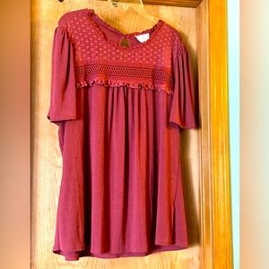 Beautiful , light and airy, burgundy blouse. Size 3XL